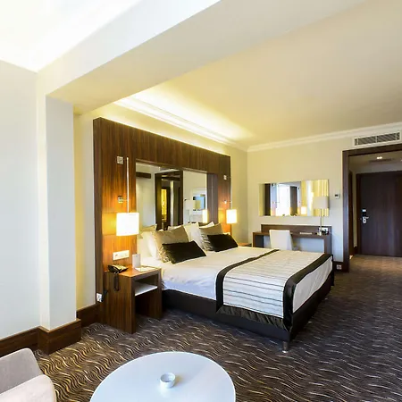 Ikbal Thermal & Afyon 5*
