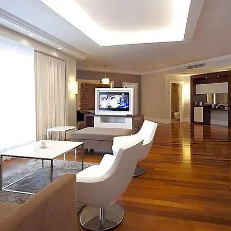 Ikbal Thermal & Afyon אתר נופש 5*